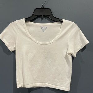 Brandy Melville tee